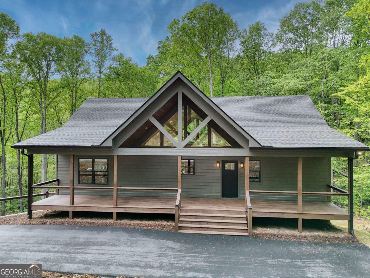 Property Photo: 1685 Stonebrook Drive GA 30546