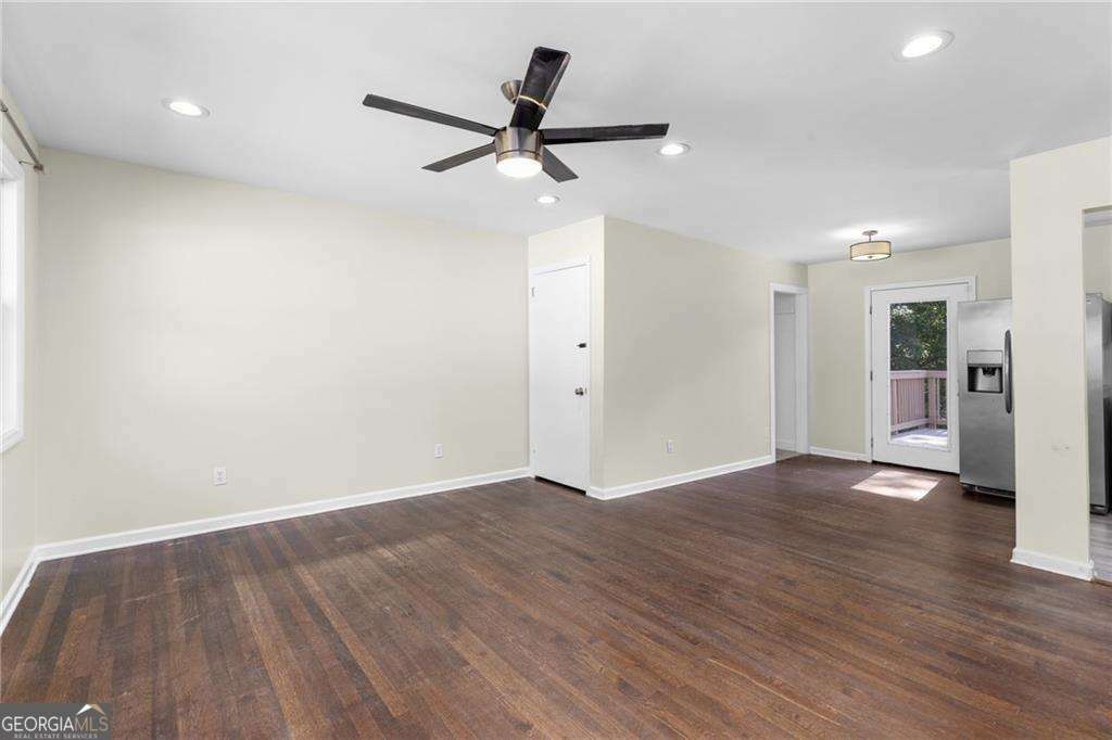 Property Photo: 1661 Barrett Drive NW GA 30318
