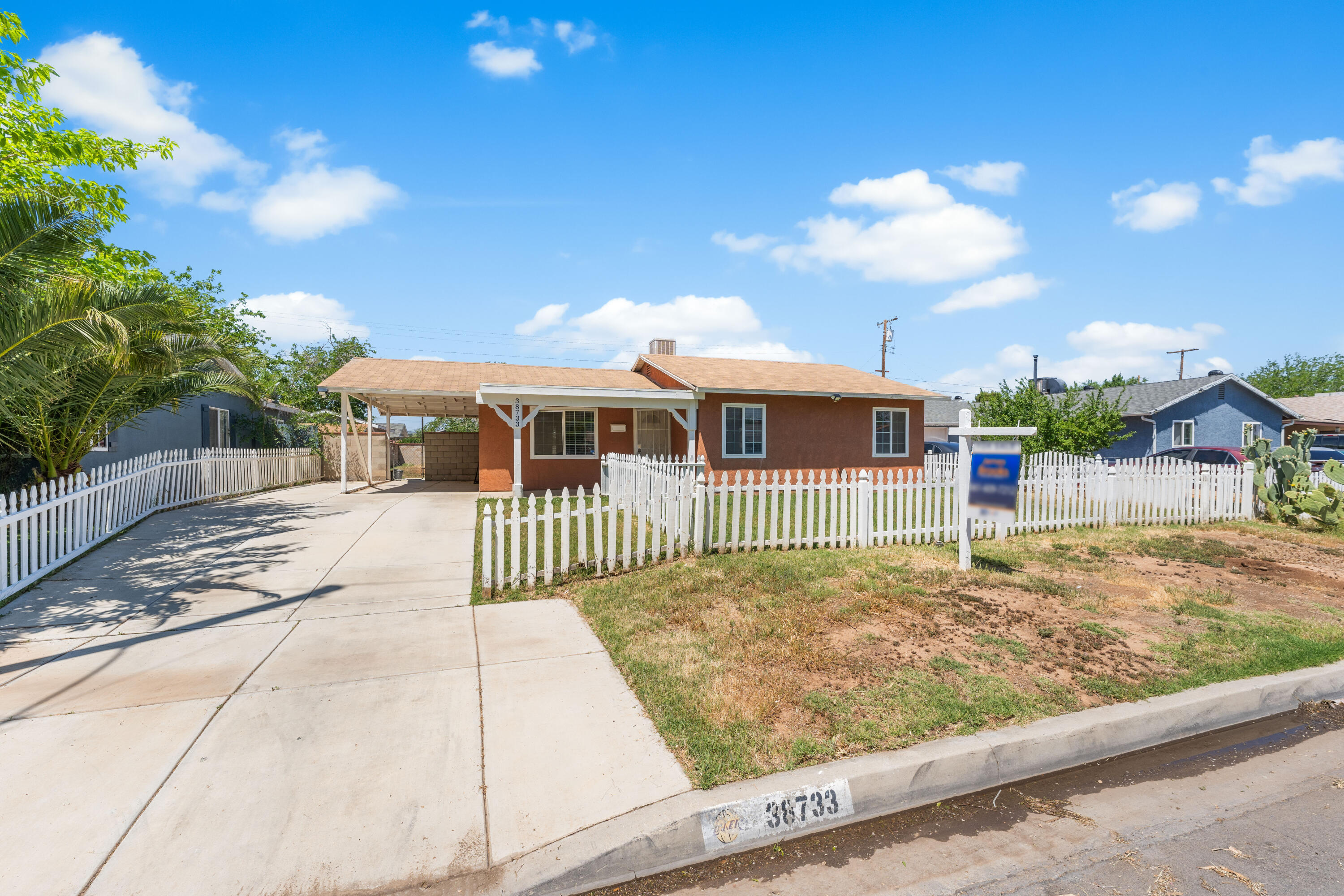 Property Photo: 38733 E 31st Street CA 93550