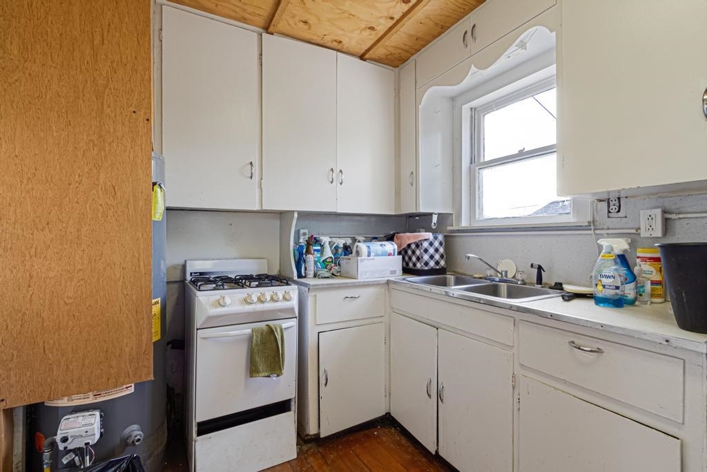 Property Photo:  118 Laura Avenue  CO 81520 