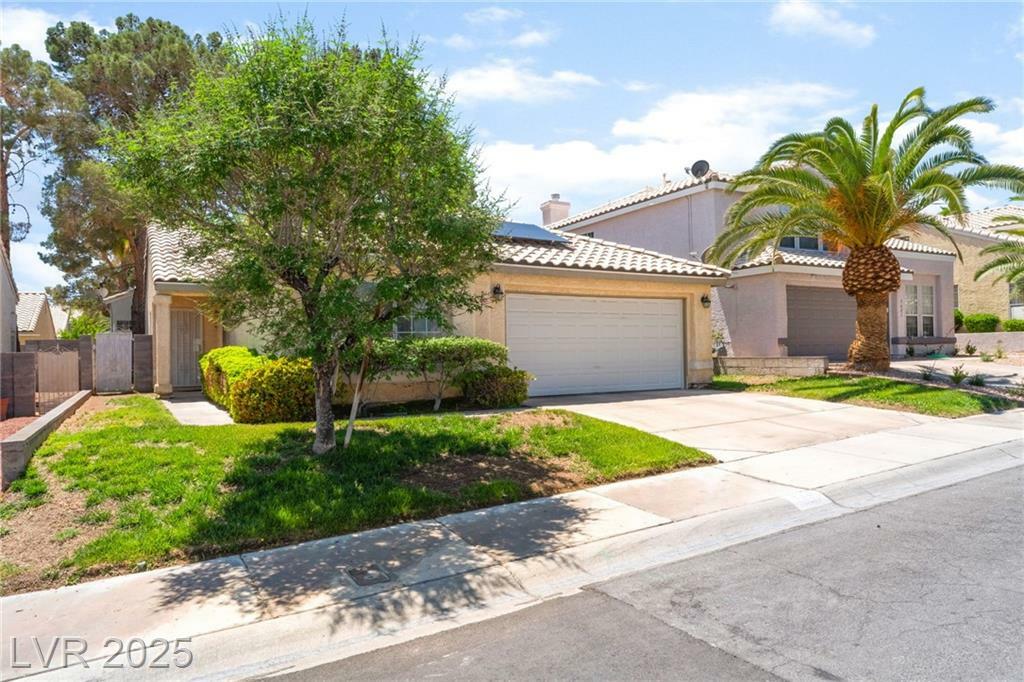 Property Photo: 7617 Sea Cliff Way NV 89128