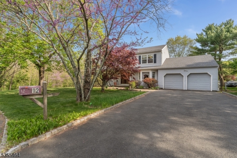 Property Photo: 12 Shady Brook Ct NJ 08844