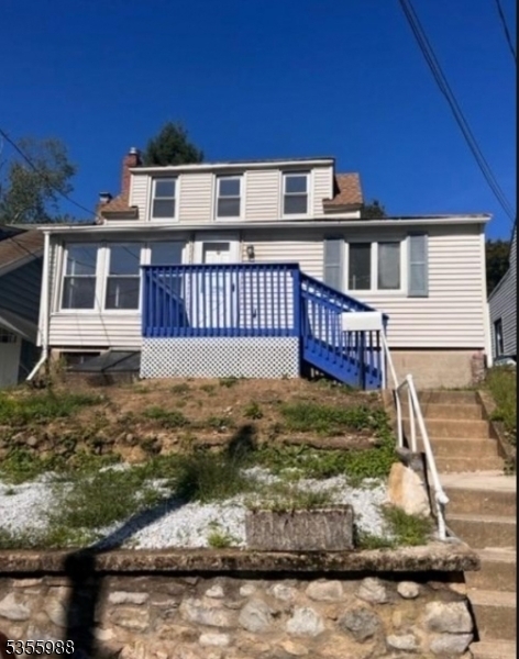 Property Photo: 9 Lakeview Ave NJ 07828