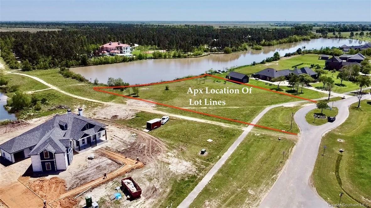 Property Photo: 5531 Waterside Drive LA 70607