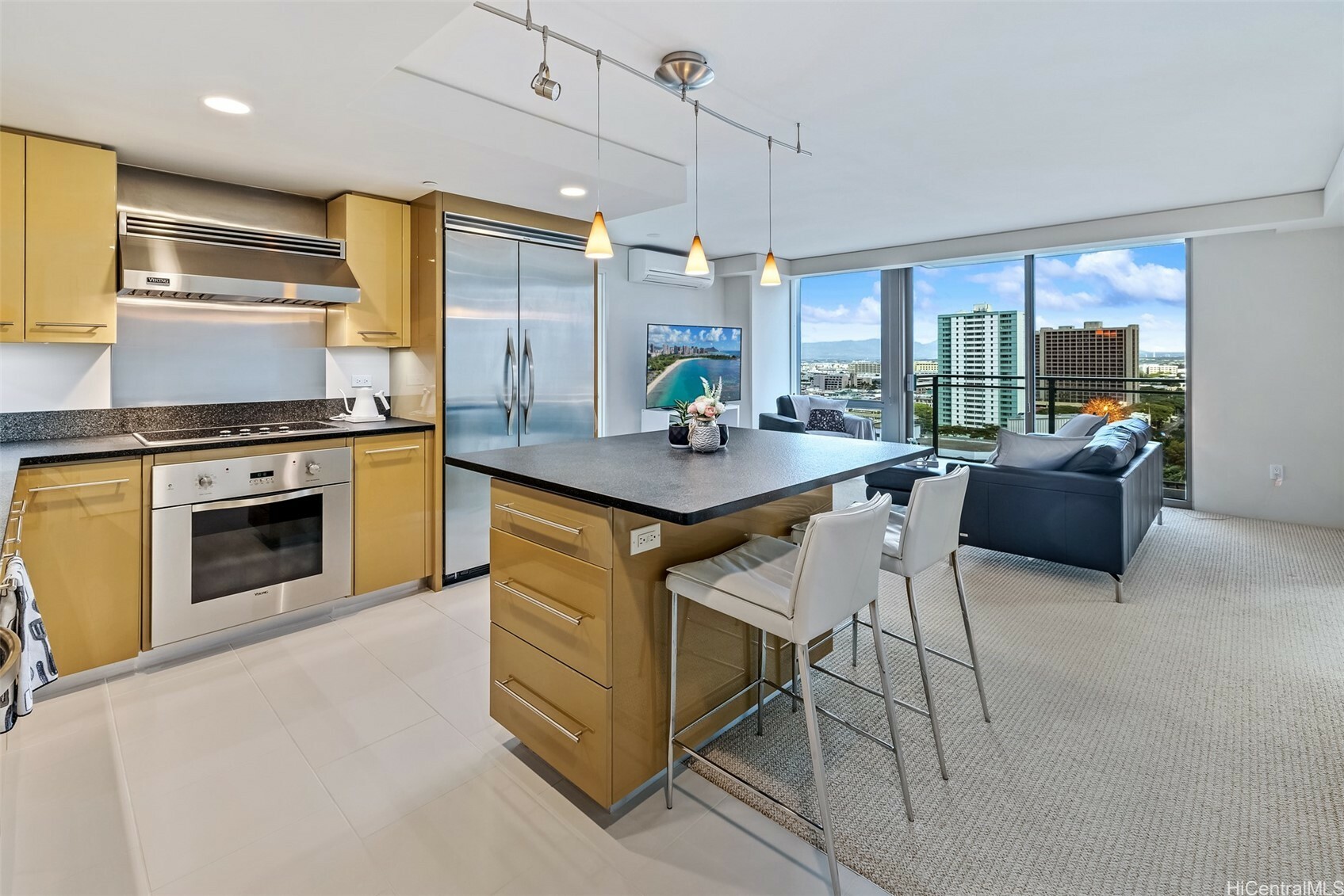 Property Photo: 1200 Queen Emma Street 1401 HI 96813