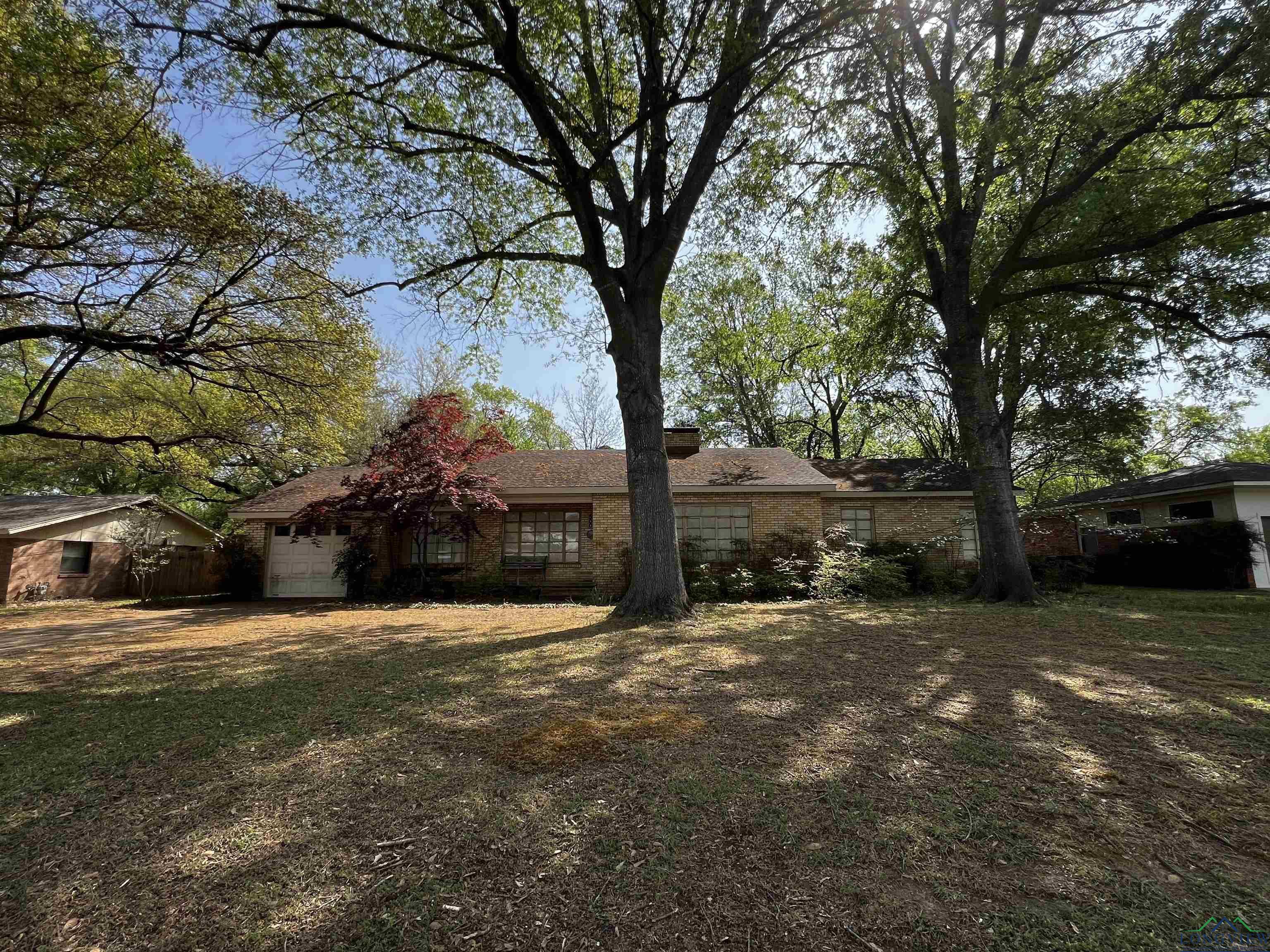 Property Photo:  500 Northwest  TX 75604 