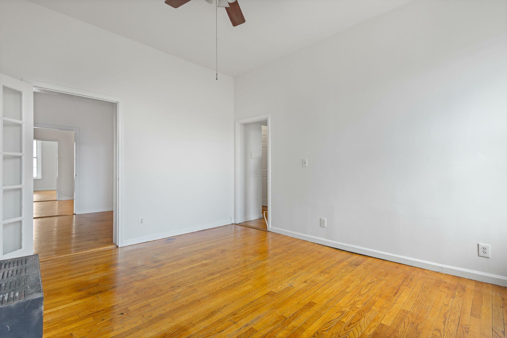 Property Photo: 10 North Broadway Avenue 101 NY 10960