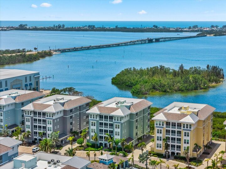 Property Photo:  388 Aruba Circle 103  FL 34209 