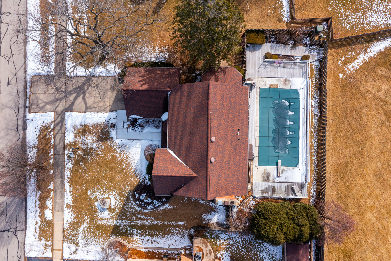 Property Photo: 1352 Goldenrod Drive IL 60540