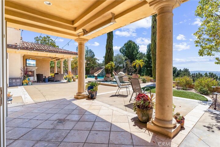 Property Photo:  19 Fox Hole Road  CA 92694 