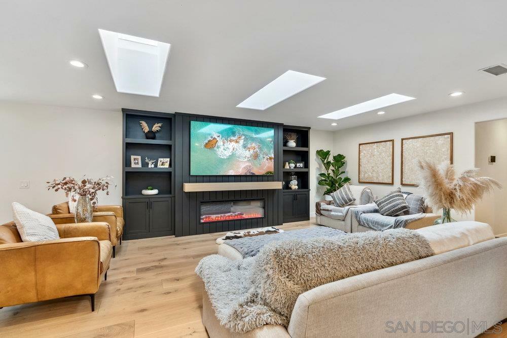 Property Photo: 19660 Elfin Glen CA 92029