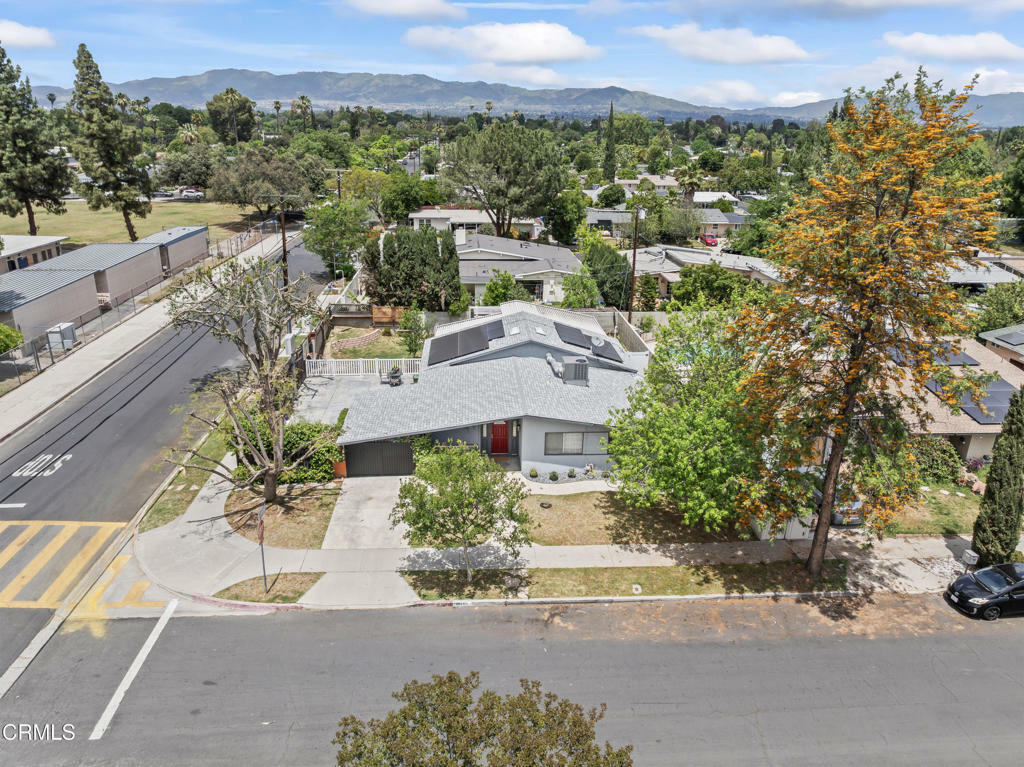 Property Photo: 19459 Lull Street CA 91335