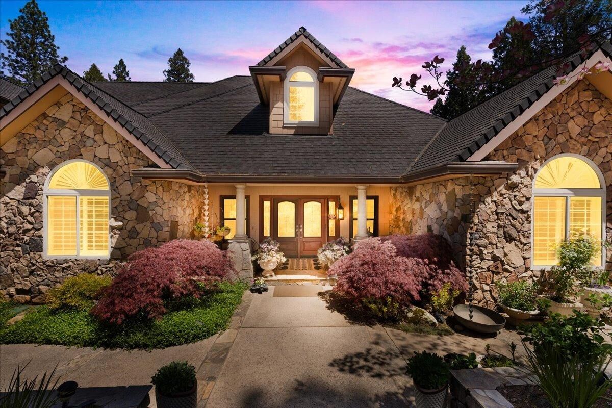 Property Photo: 12933 Elk Lane CA 95945