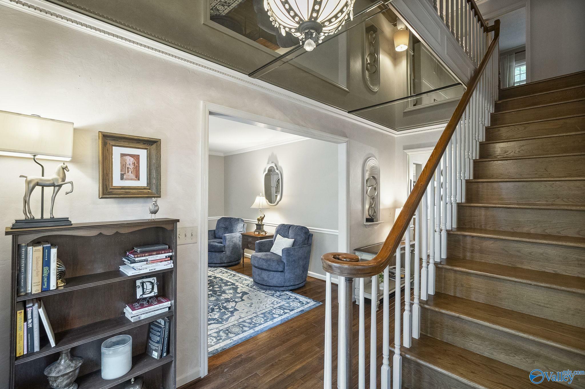 Property Photo: 1207 Chandler Road AL 35801