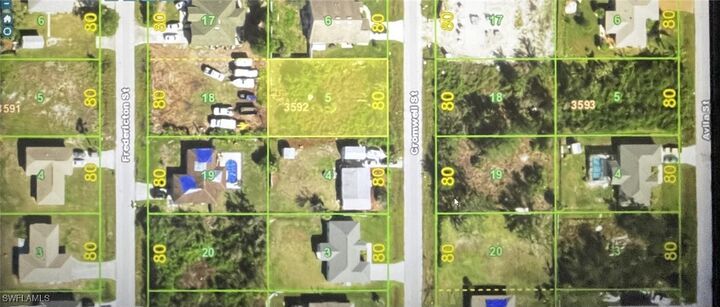 Property Photo: 6175 Cromwell Street FL 34224