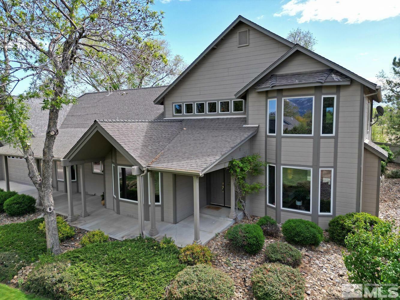 Property Photo: 815 Kingsland Court NV 89460