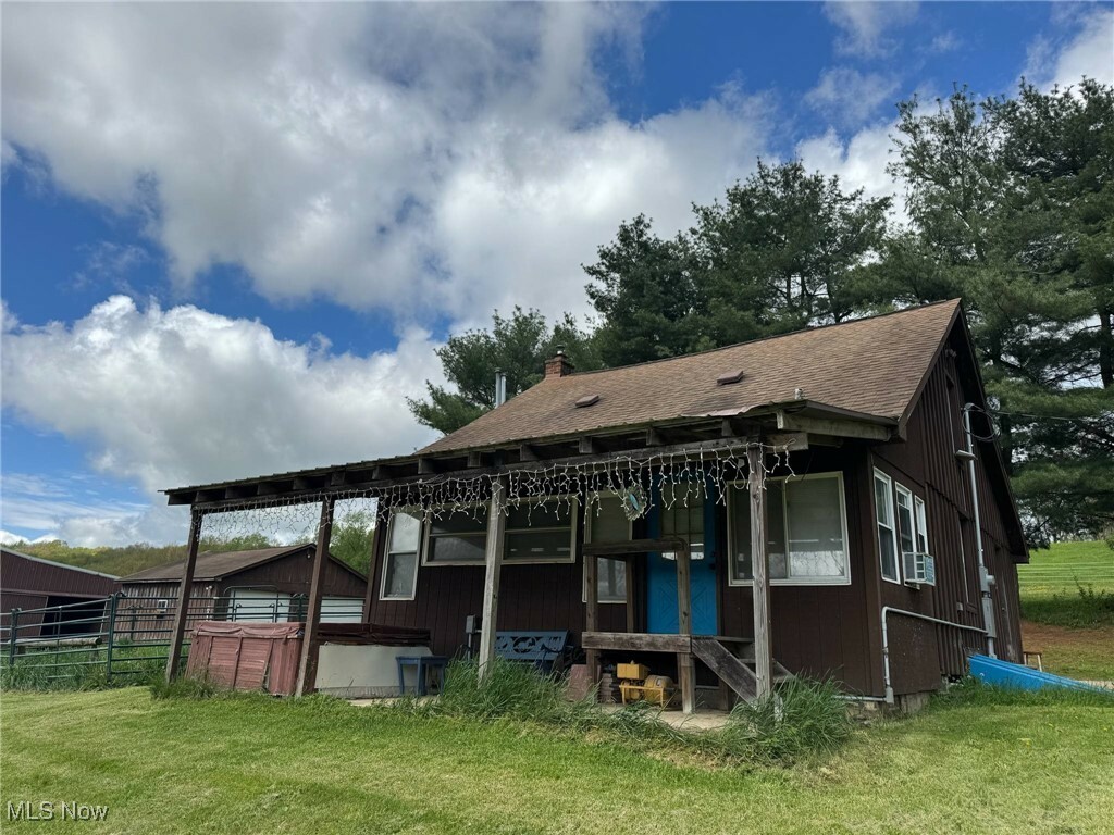 Property Photo: 10097 March Road NE OH 44625