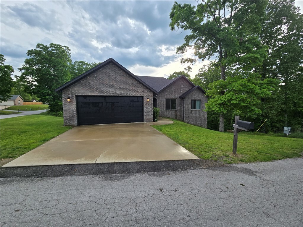 1 Loftus Drive  Bella Vista AR 72714 photo