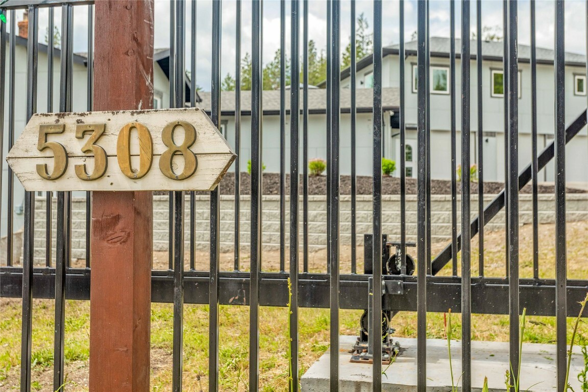 Property Photo: 5308 Law Street BC V0H 1X8