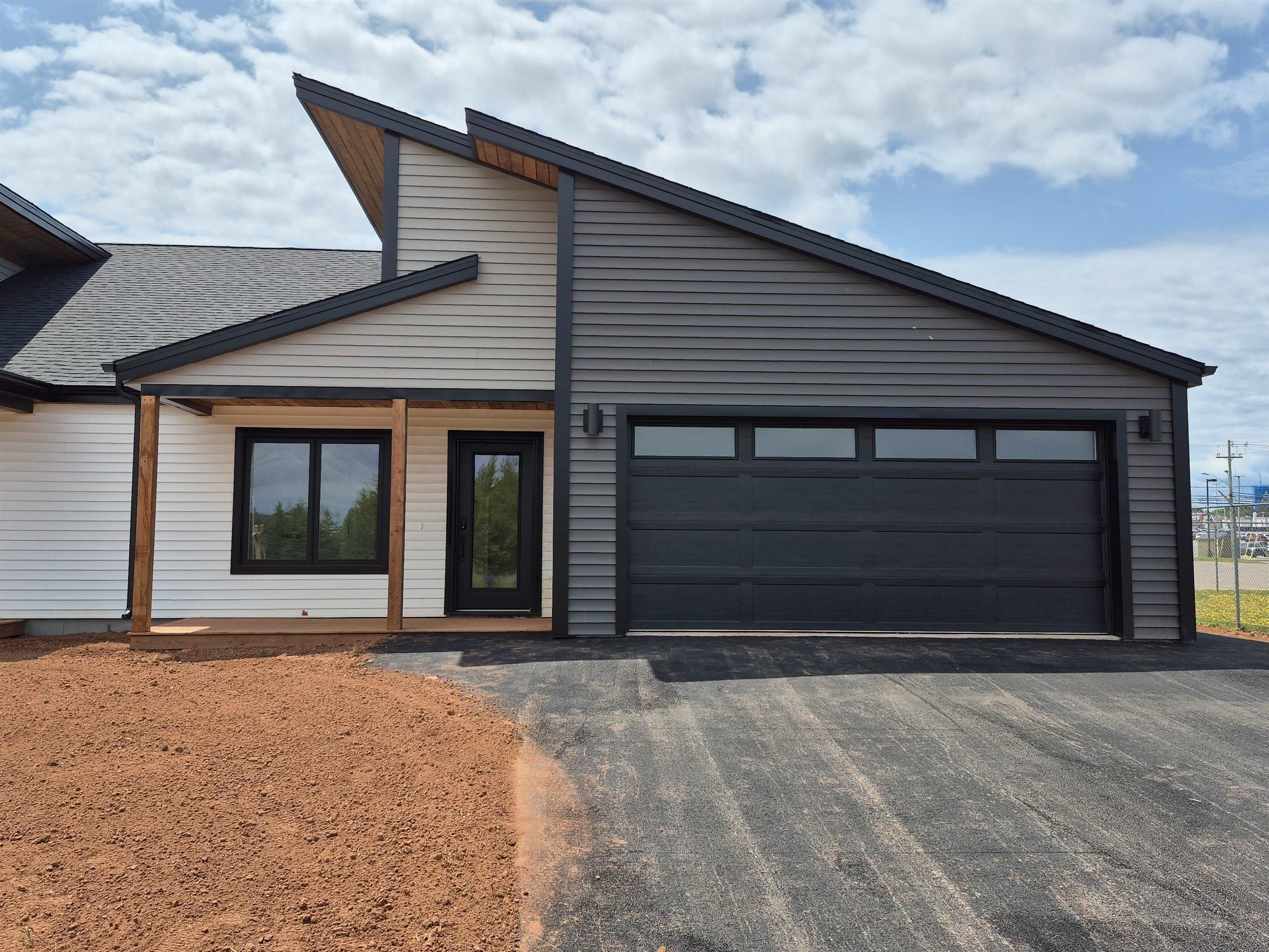 Property Photo: 124 Key Avenue PE C1N 6G3