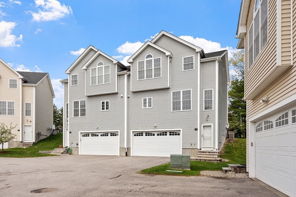 22 Dunia Lane 22  Northborough MA 01532 photo