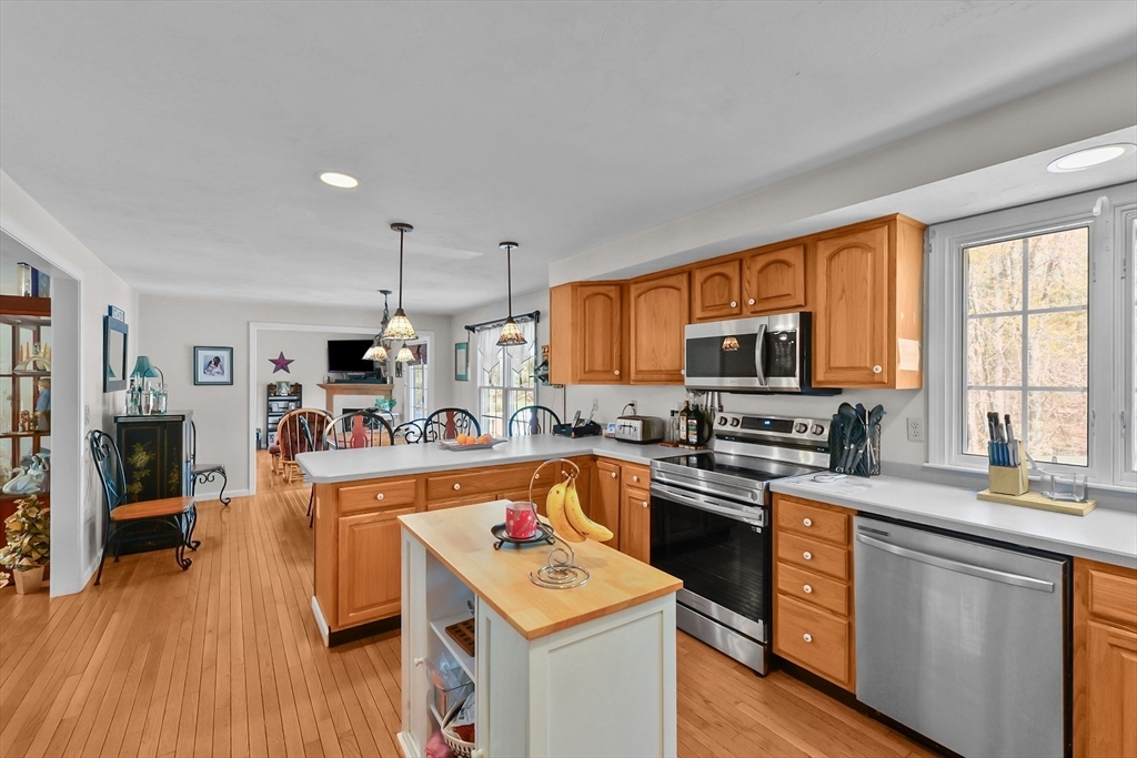 Property Photo: 8 Whineys Way MA 02703