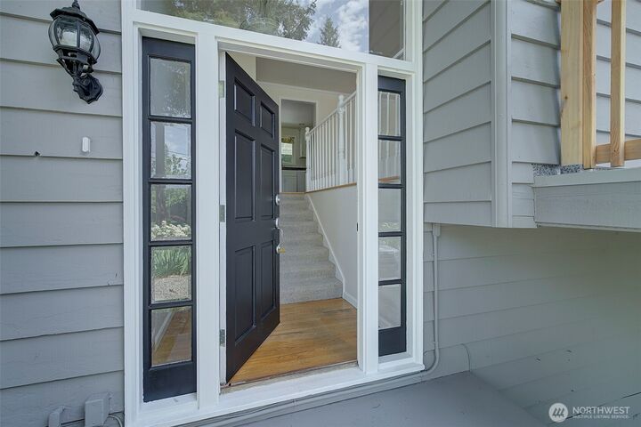 Property Photo:  10914  102nd Avenue NE  WA 98033 