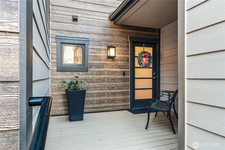 Property Photo: 1902 102nd Avenue NE WA 98004