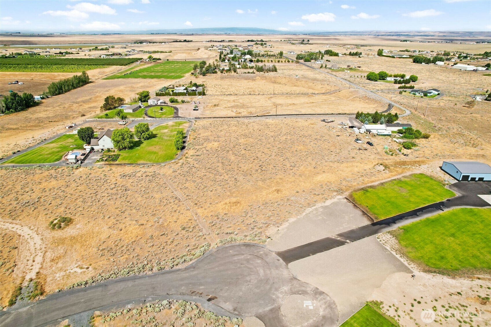 Property Photo:  5009 Road  7.3 NE  WA 98837 