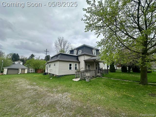 Property Photo: 1 1st Street MI 48097