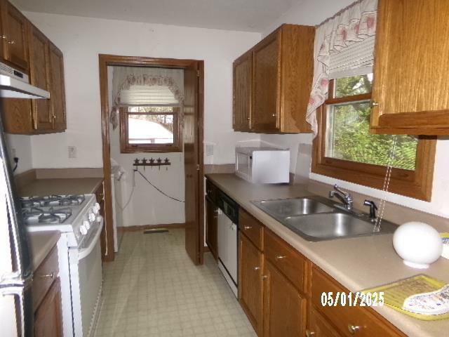 Property Photo: 1578 Lasalle Court WI 53546