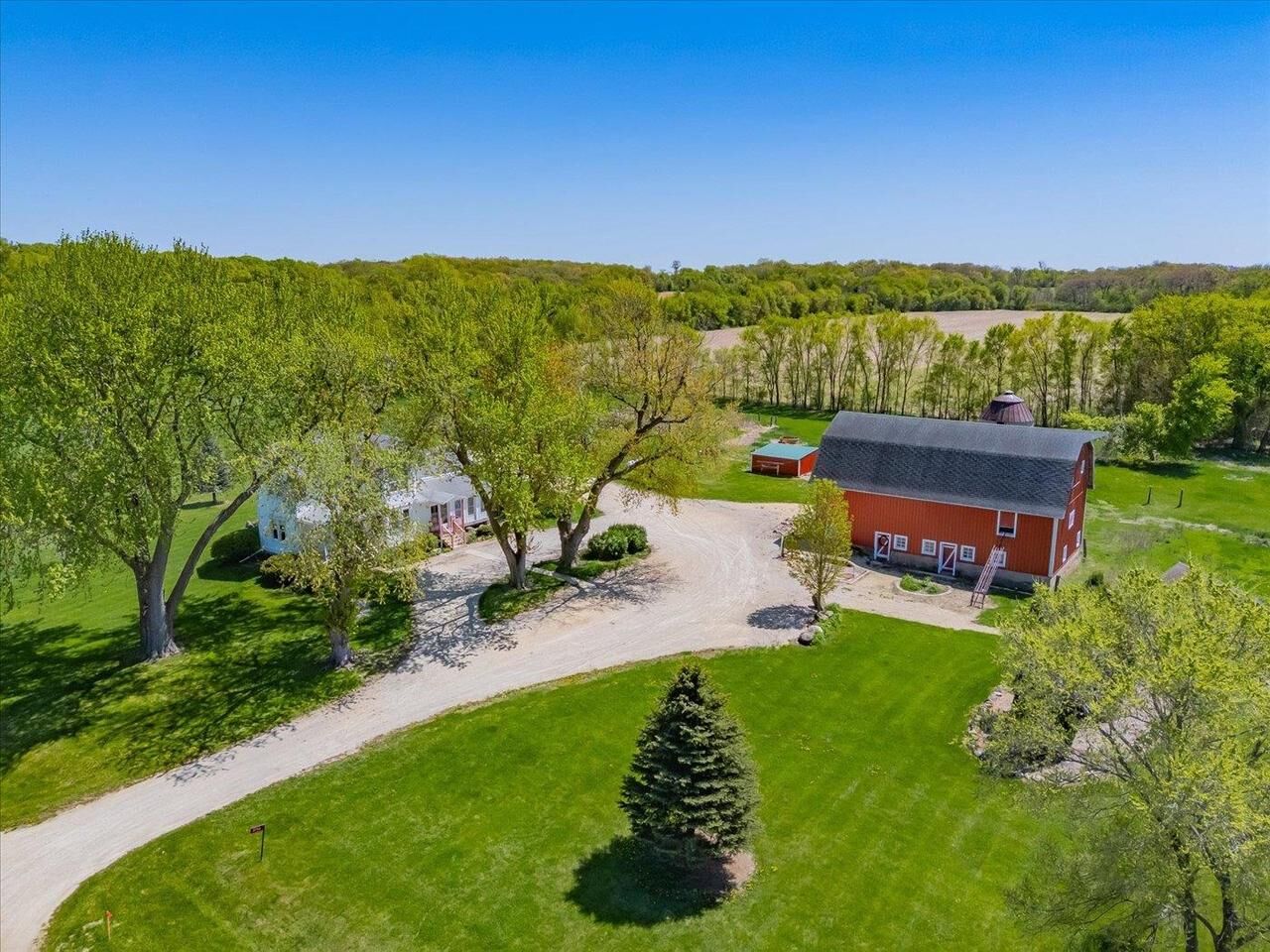 Property Photo:  3756 East County Road N  WI 53563 