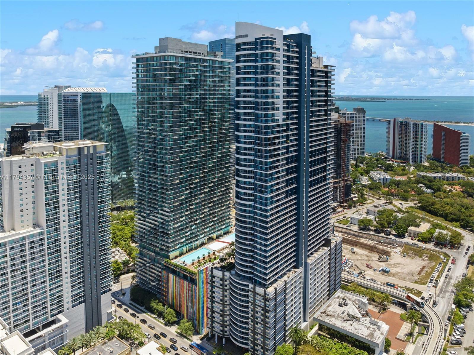 Property Photo: 1300 S Miami Ave 3901 FL 33130