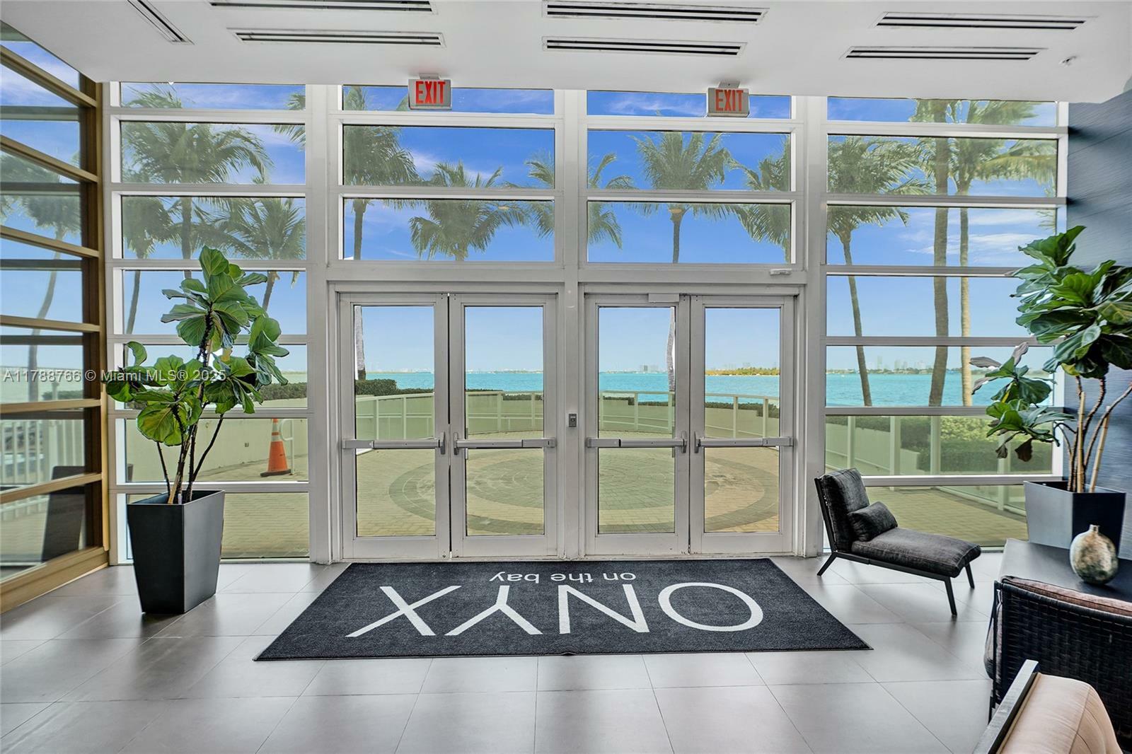 Property Photo: 665 NE 25th St 905 FL 33137