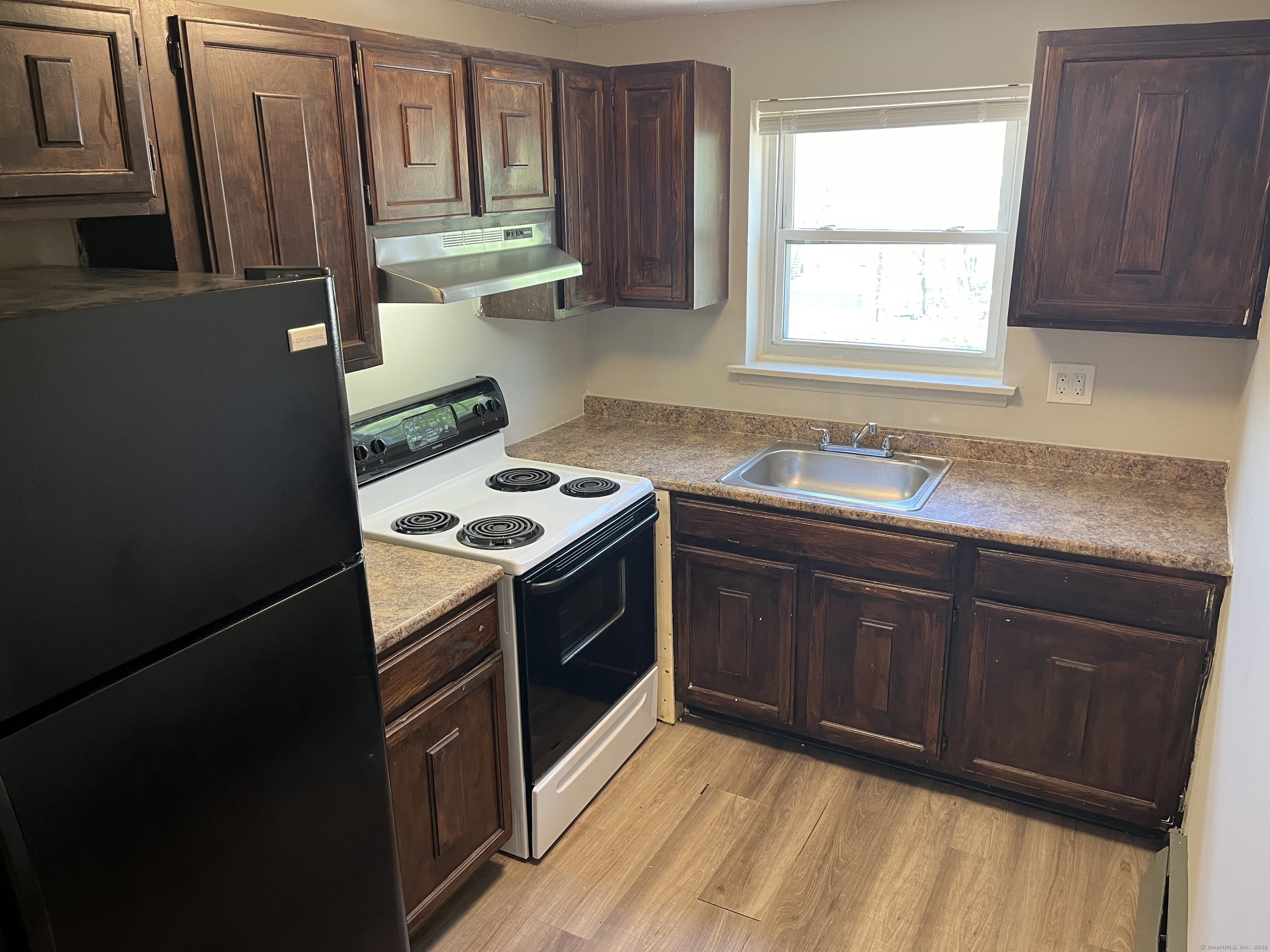 Property Photo: 32 Cook Avenue C21 CT 06451