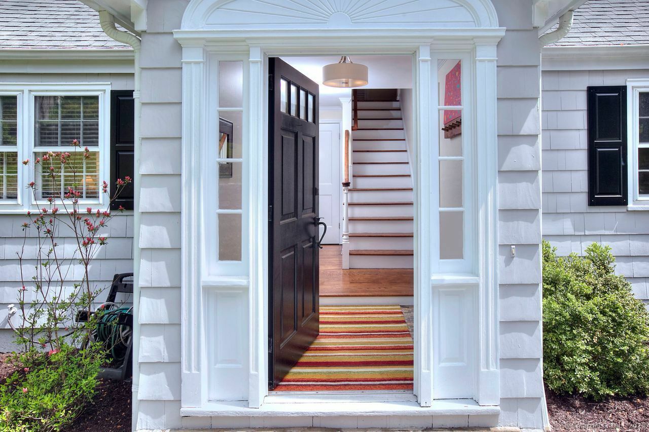 Property Photo: 20 Cranbury Road CT 06880