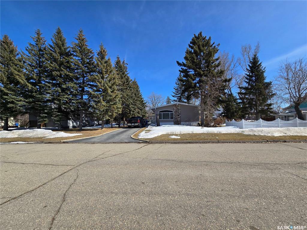 Property Photo: 209 Sullivan Street St. SK S0G 4T0