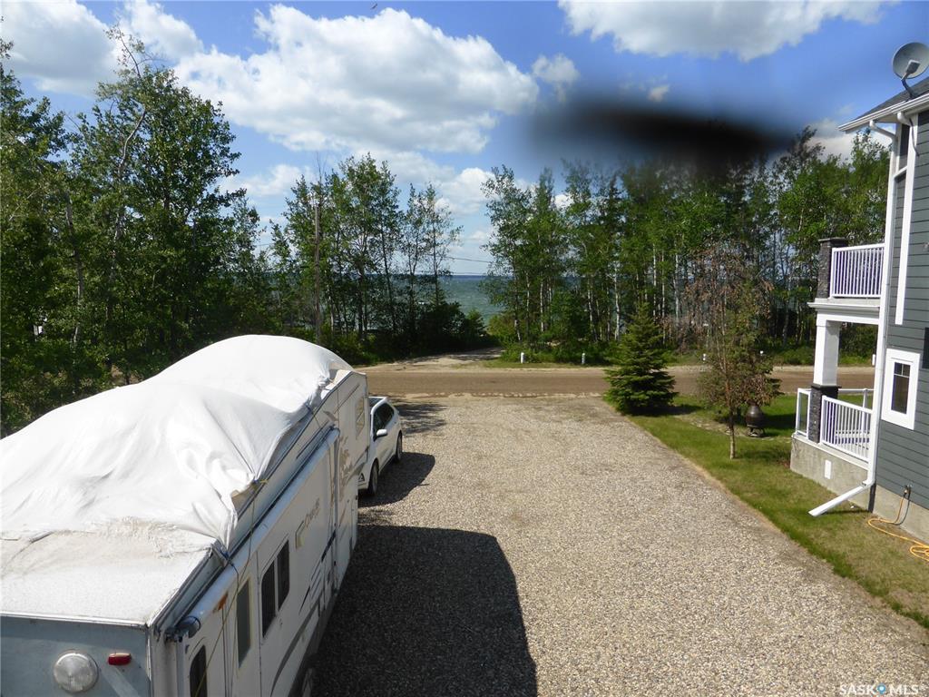 Property Photo:  117 Kenderdine Boulevard  SK S0M 1J0 