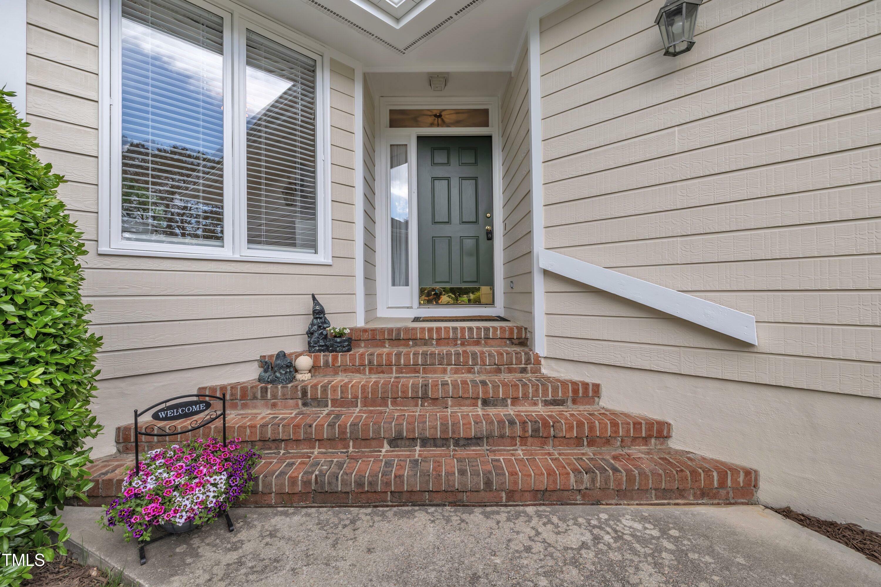 Property Photo: 1933 Castle Pines Drive NC 27604