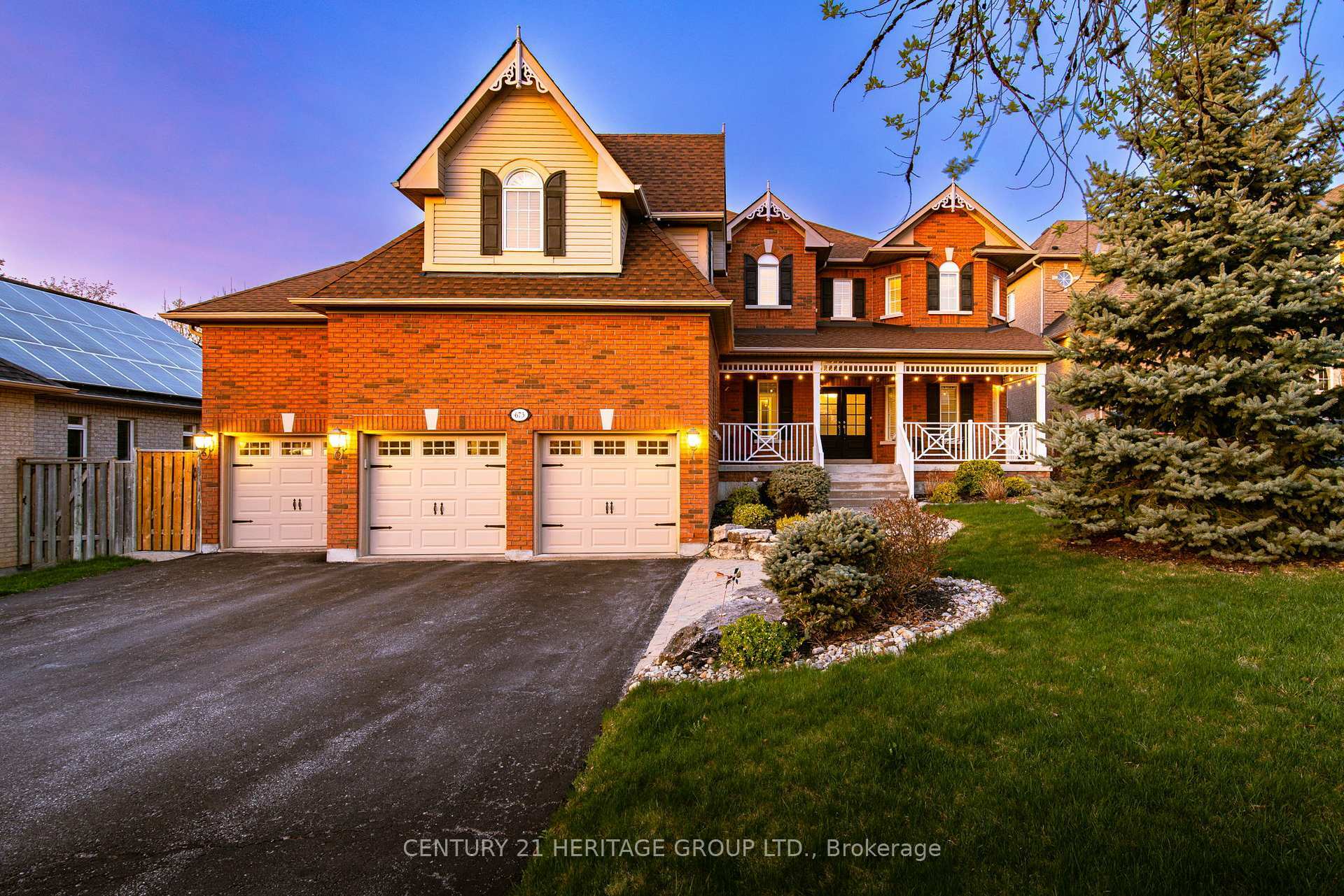 673 Chaleur Place  Newmarket ON L3X 1L6 photo
