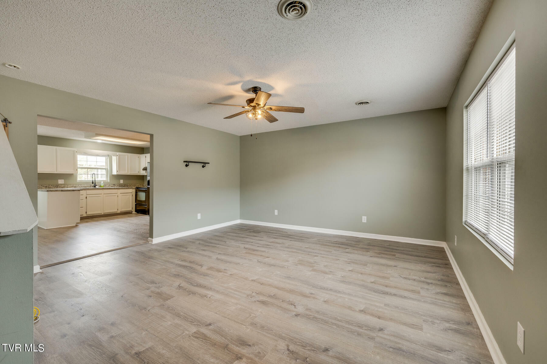 Property Photo: 4 Lexington Court TN 37615