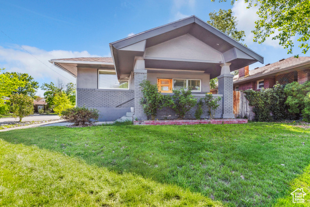 Property Photo: 1923 S 600 E UT 84105