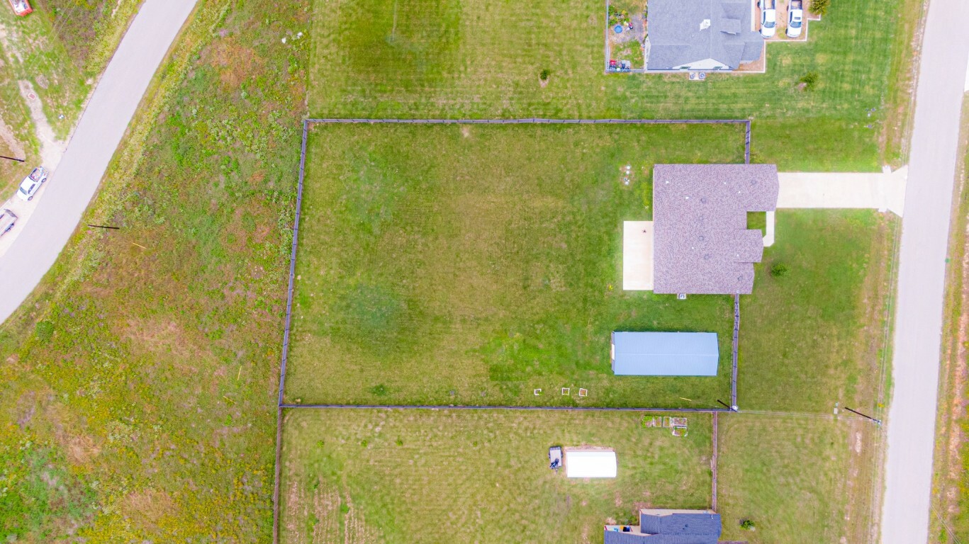 Property Photo: 121 Grassy Lane TX 78621