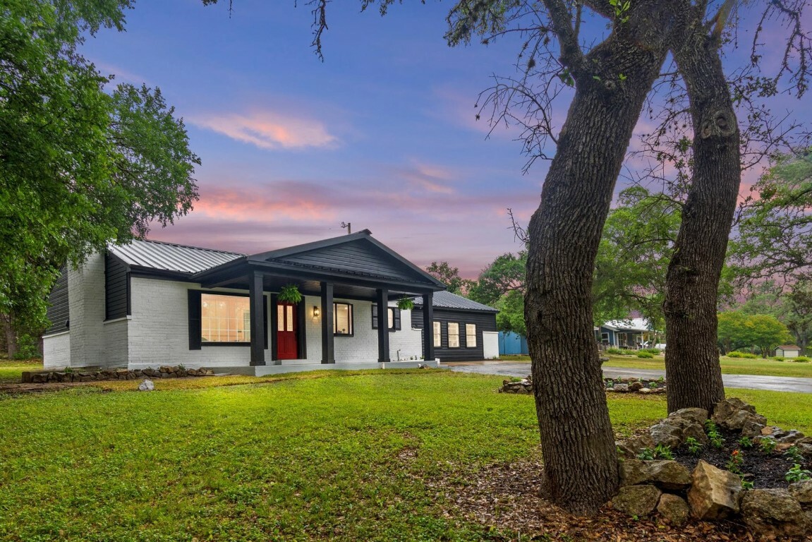 Property Photo: 234 Woodcreek Drive TX 78676