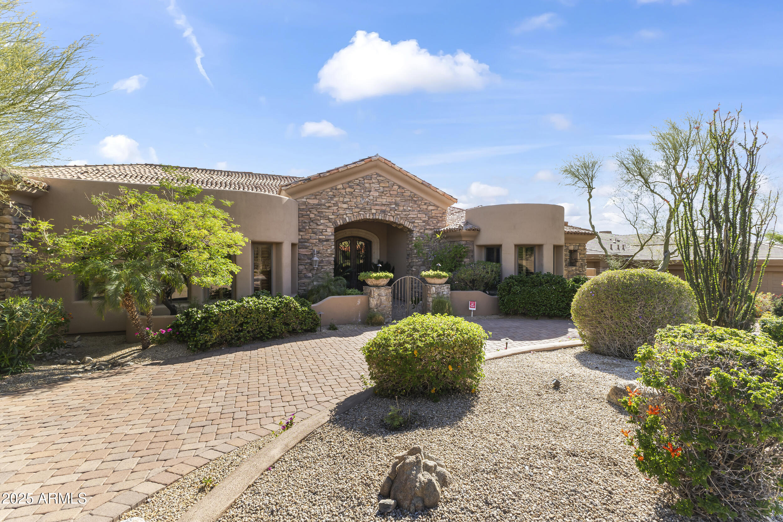Property Photo: 13249 E Summit Drive AZ 85259