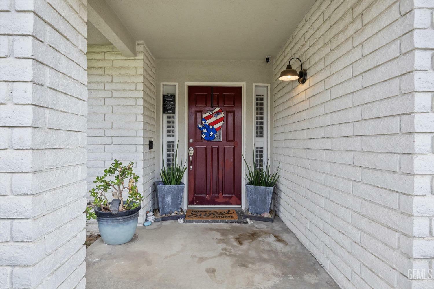 Property Photo: 0 1000 Halterio Court CA 93309