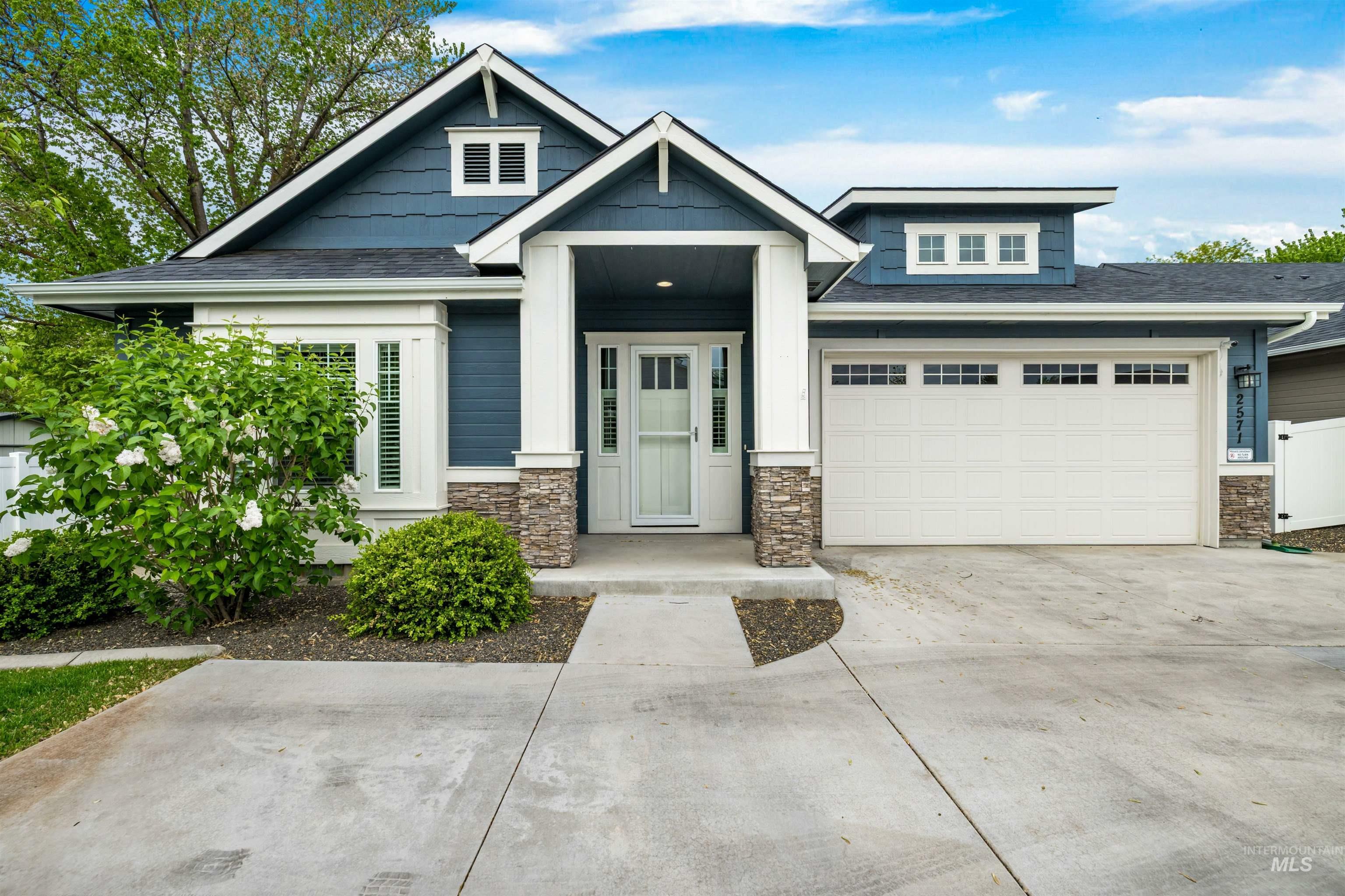 Property Photo: 2571 N Bird St ID 83704