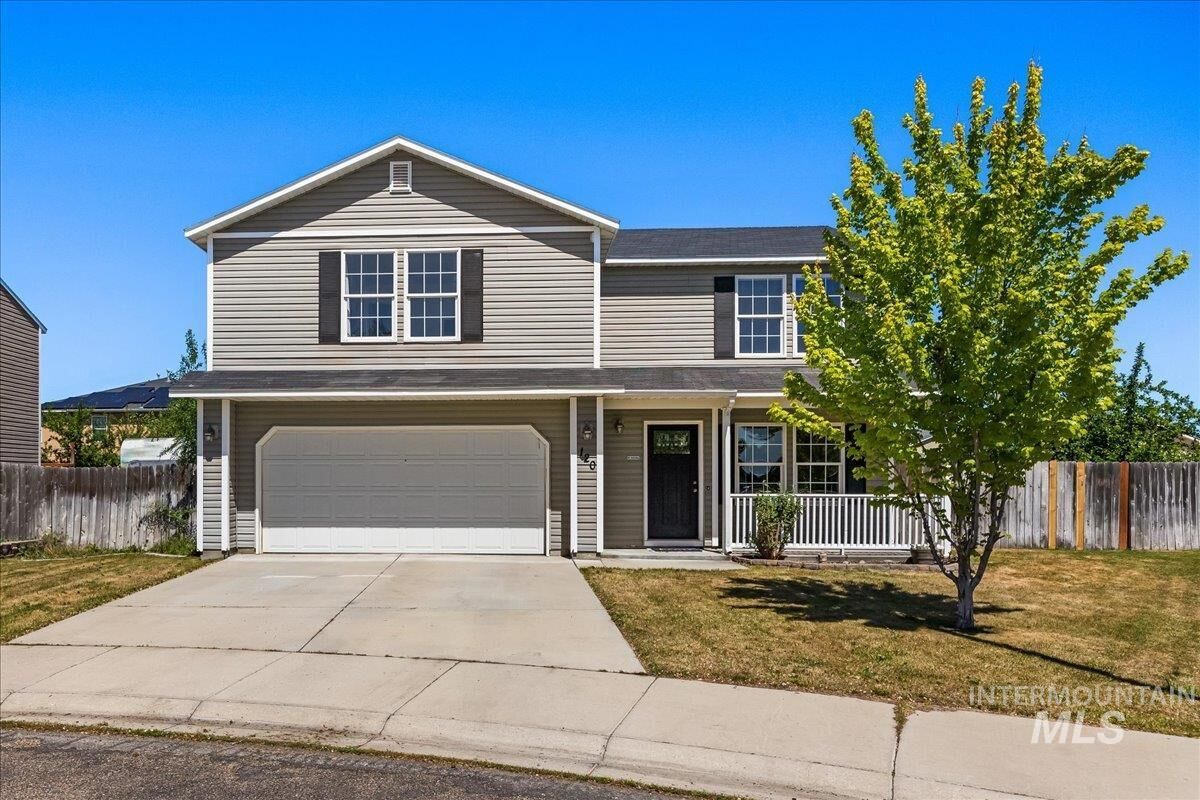 Property Photo:  120 E Willow Creek Dr  ID 83644 