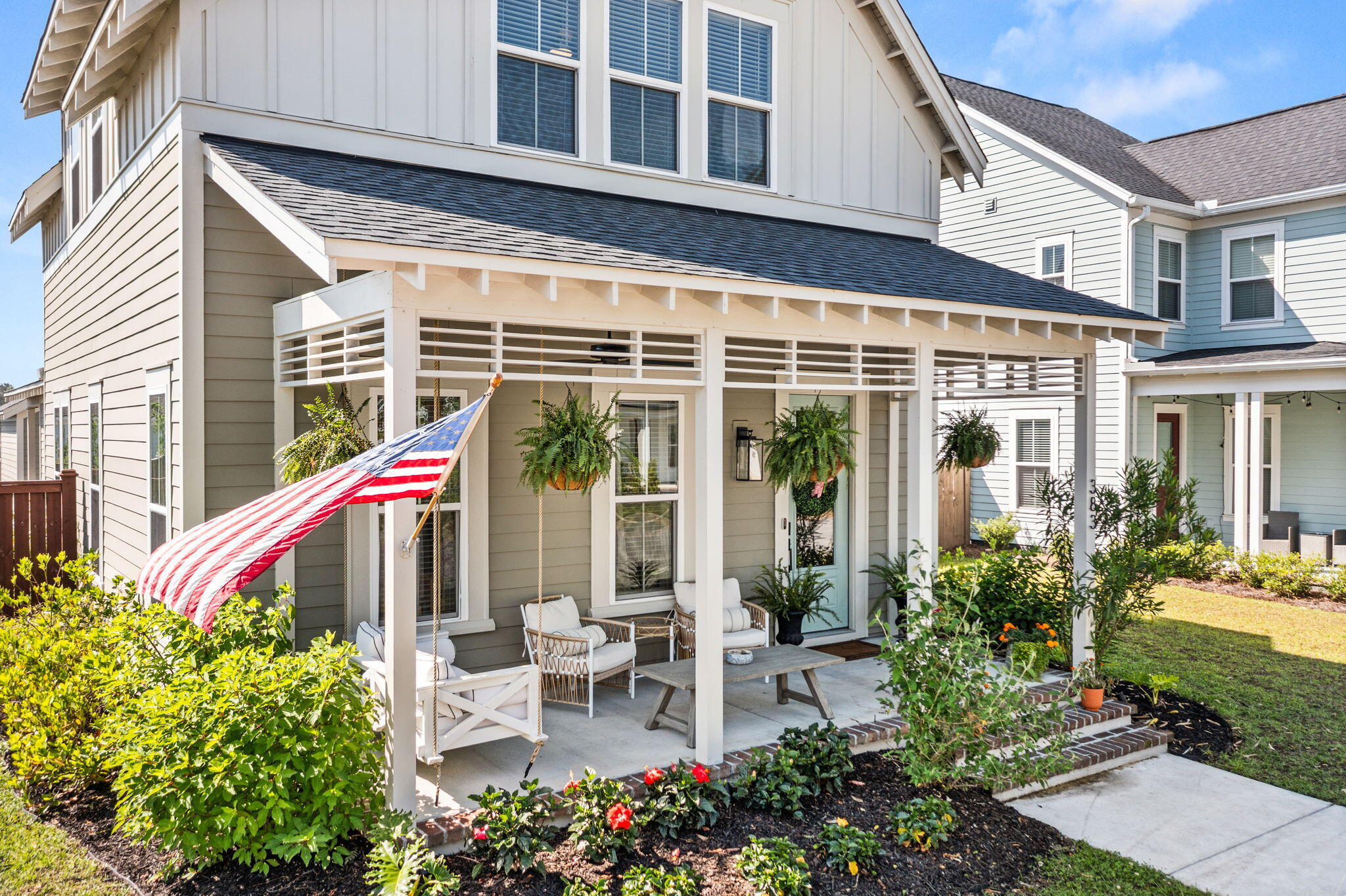 Property Photo: 383 Oak Park Street SC 29486