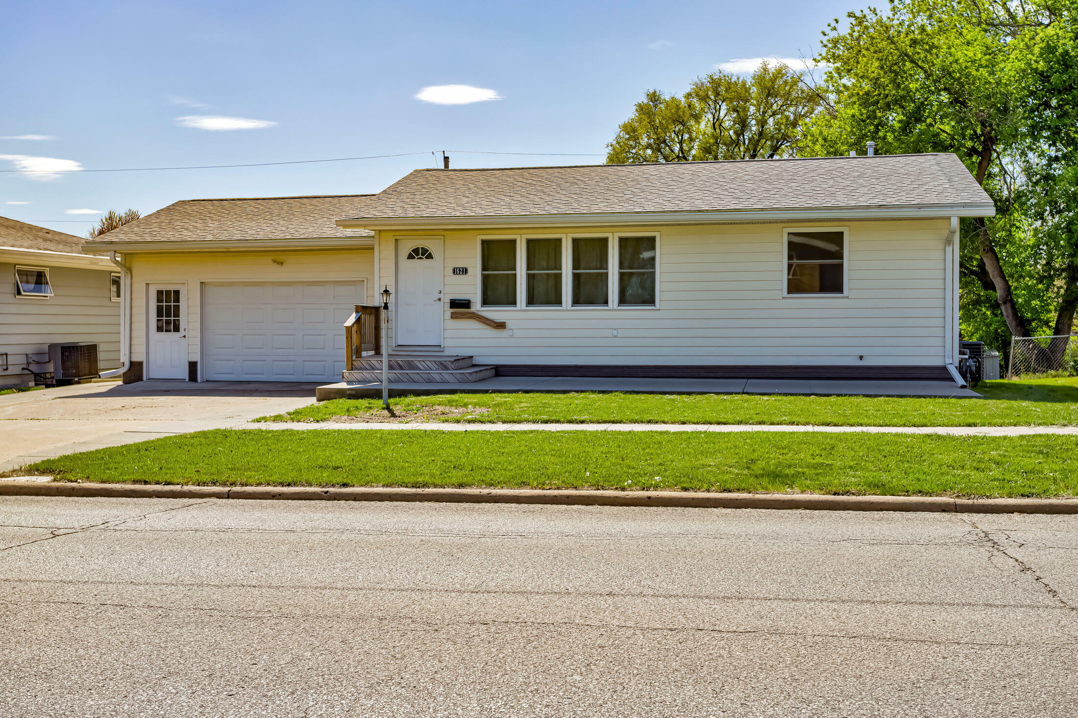 1621 Linn Street  Boone IA 50036 photo